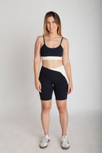 NBB23 - Bermuda Fitness Bolso Lateral Esquerda Bicolor
