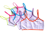 Kit com 2 tops infantis de algodão brancos com elásticos coloridos em cores sortidas