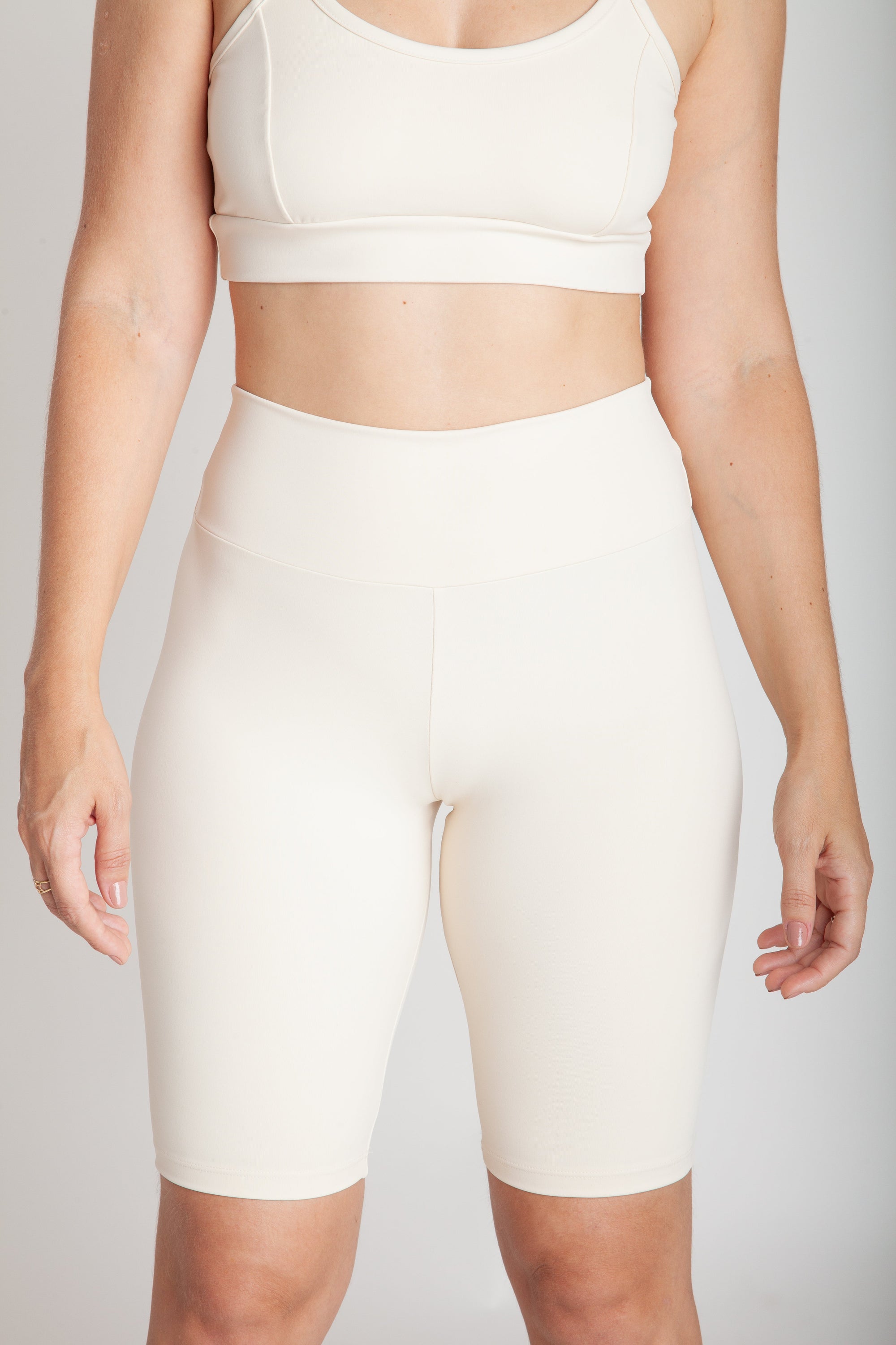 Bermuda Fitness Bolso Nas Costas - NB21