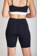 NBB23 - Bermuda Fitness Bolso Lateral Esquerda Bicolor