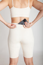 Bermuda Fitness Bolso Nas Costas - NB21