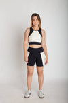 Cropped fitness feminino costa nadador bicolor em Nagoya para academia vista frontal