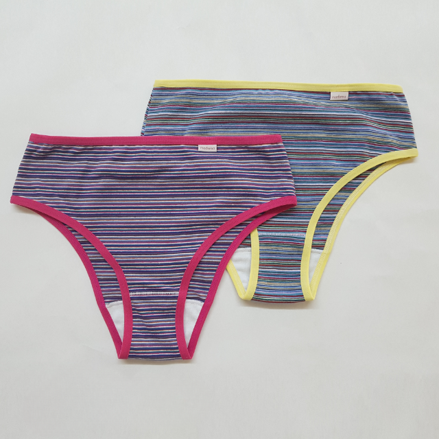 Kit 2 calcinhas calça cava média algodão com elastano cores sortidas
