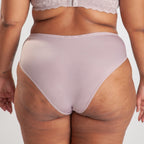 Calça com Frente com Detalhe em Renda - 3144